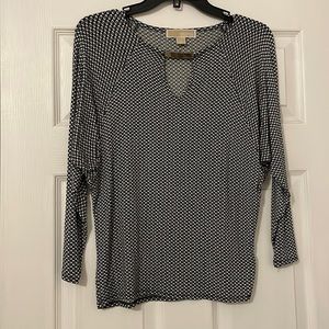 Size small Michael lots black and white shirt
